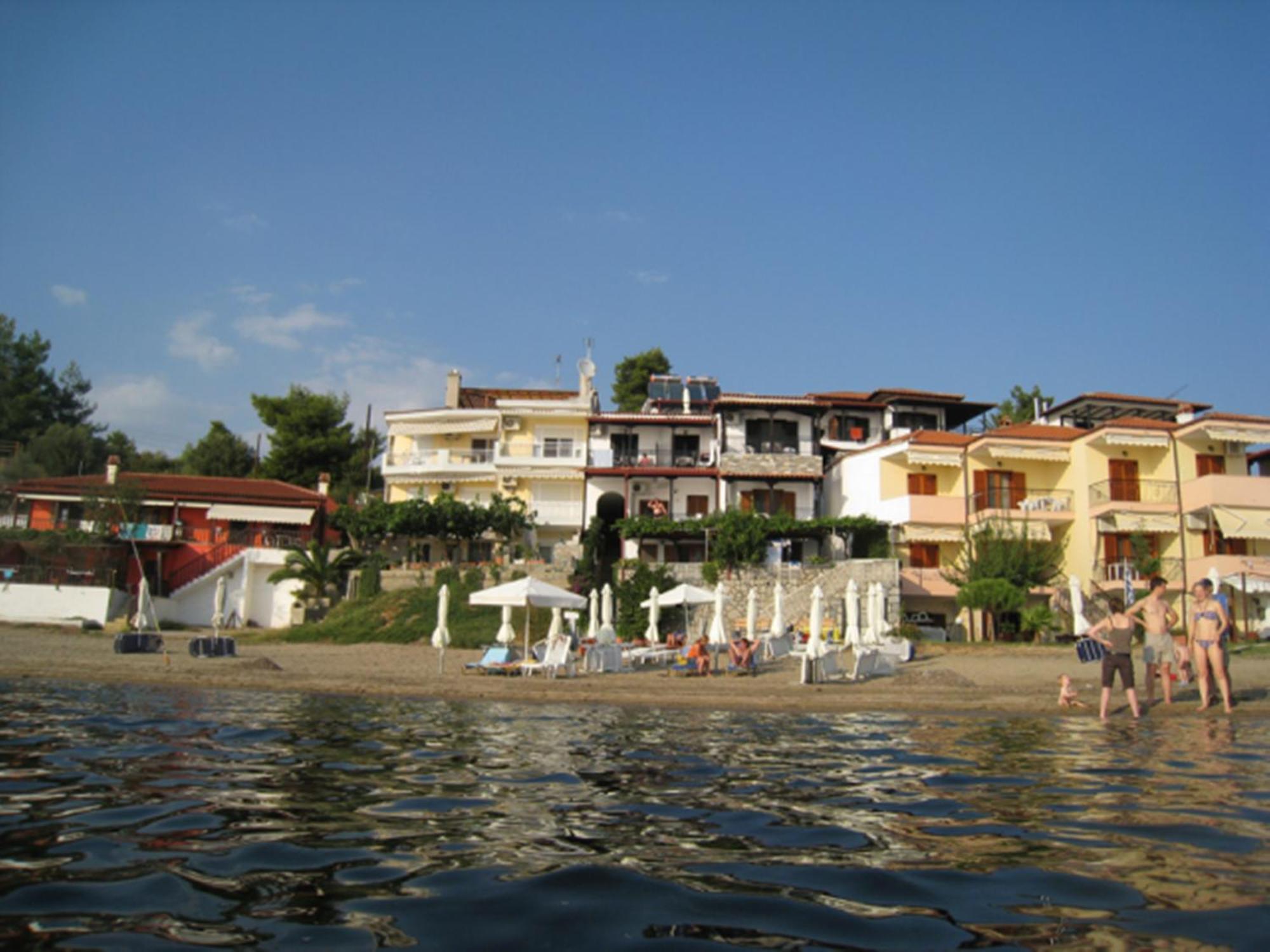 Giannis Maria Apartments Psakoudia Exterior photo