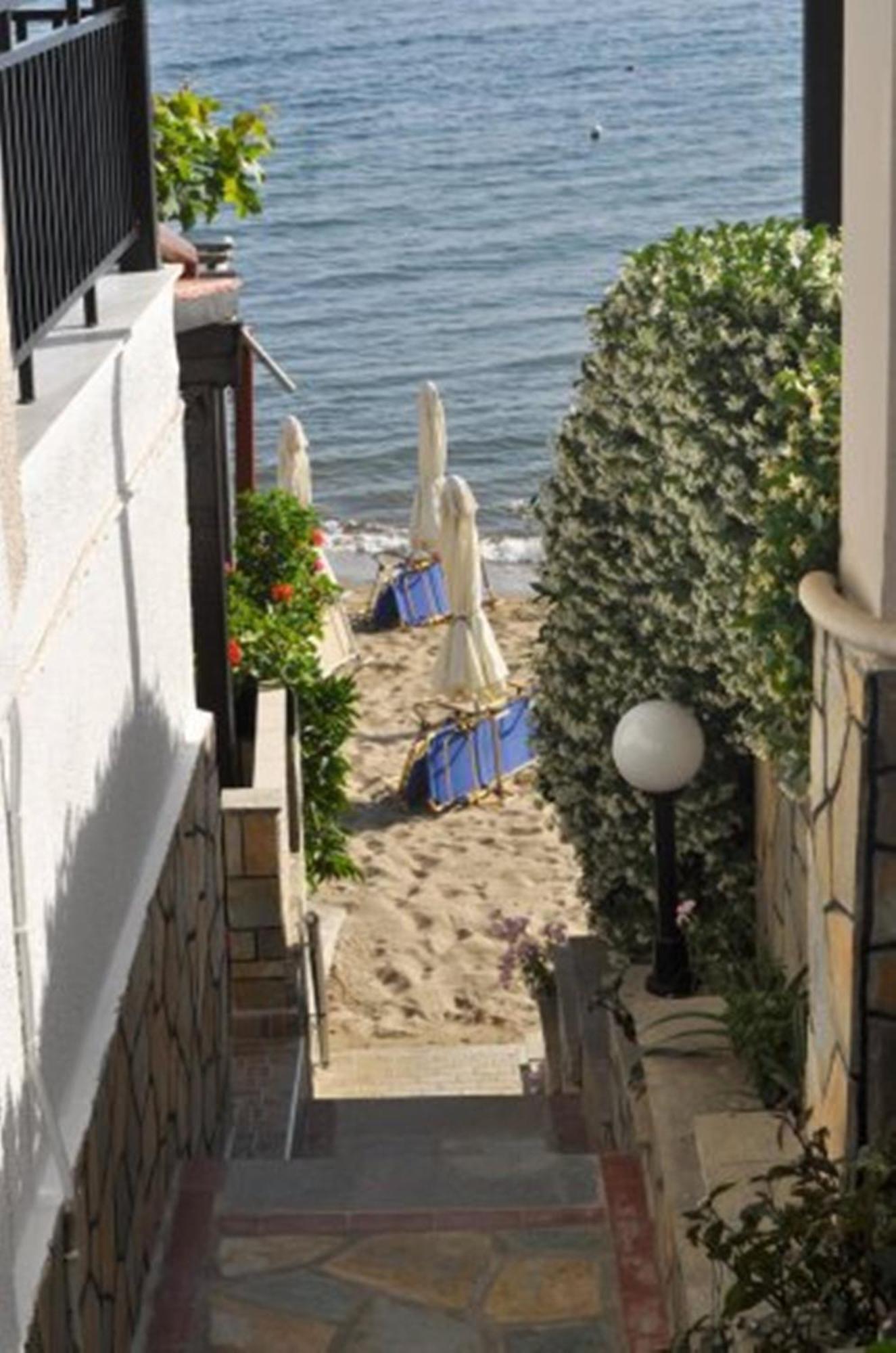 Giannis Maria Apartments Psakoudia Exterior photo